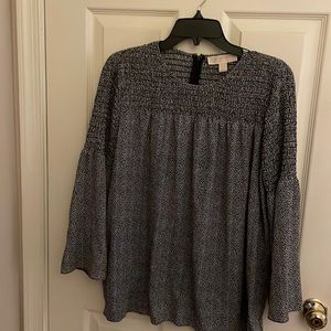 EUC size L Michael Michael Kors 3/4 length sleeve black and white blouse